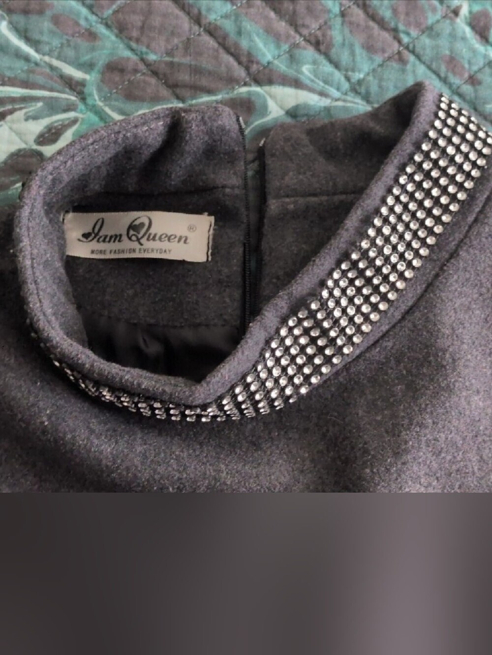 Women's Vintage Black Knit-Sleeve Dress with Embellished Collar - Picture 2 of 4